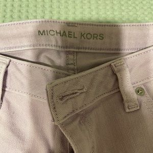 Michael Kors Lilac capri jean
Size:2
Lilac
Great condition 
Just worn once